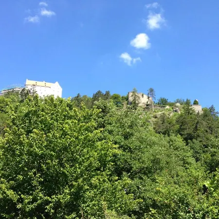 Apartment With Private Terrace In Prunn *
